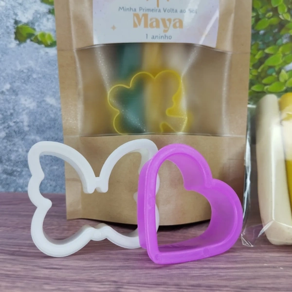 5 Uni. Kit Jardinagem + 5 Uni. Kit Massinha Zip Lock - Primeira volta ao Sol - Informar o tema no chat da compra.