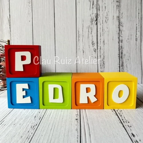 Pocoyo 8x8cm - Decoração de Festa Infantil