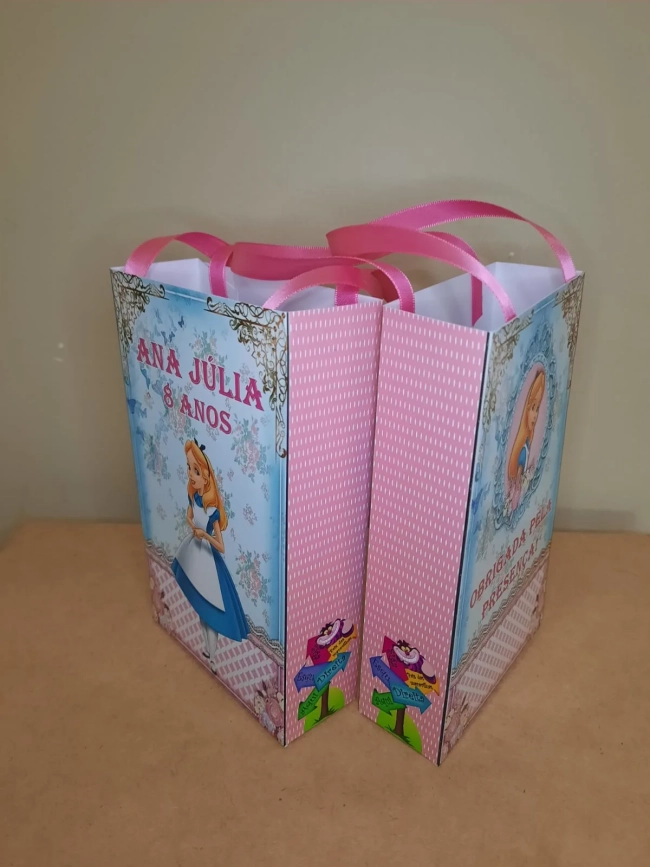Sacolinhas Personalizadas Alice no Pais das Maravilhas para Lembrancinhas