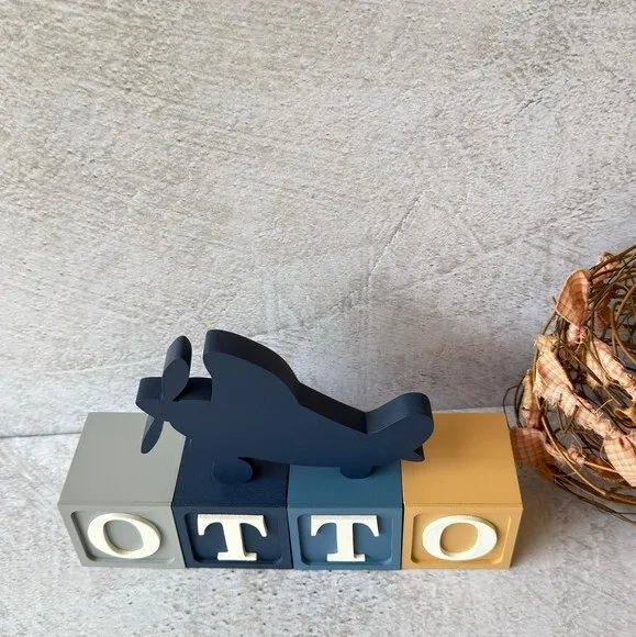 Aviãozinho + Cubos 6x6cm Ts Decoração Bebê