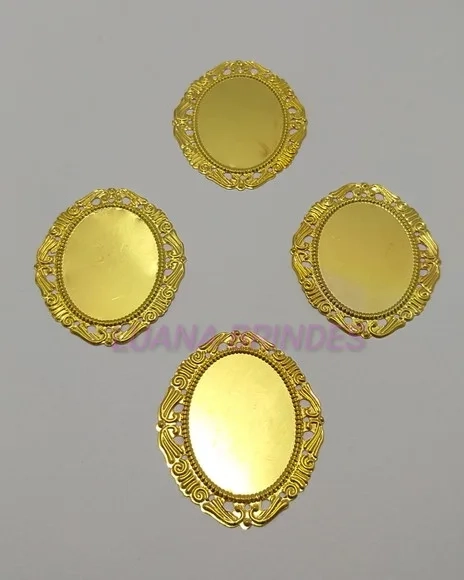 Tag Relicario Oval de Metal Dourado 5,5cm Pct com 6 unidades