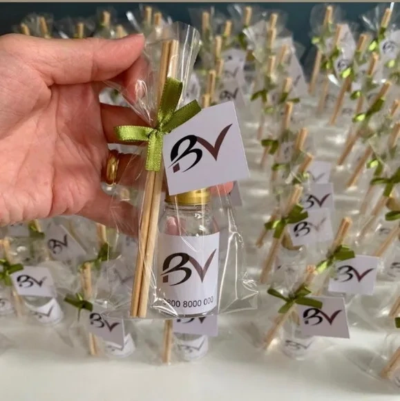 Brinde Banco / Financeira Mini Aromatizador com Logo