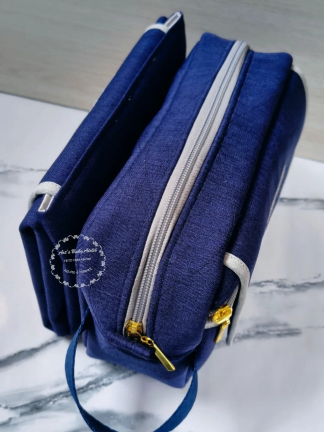 Porta Fraldas Personalizado com Trocador Portátil, Kit Higiene para Bebê com Nome Bordado, Organizador de Bolsa Maternidade