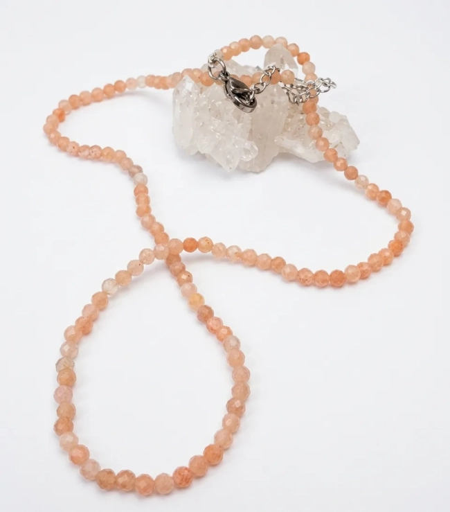 Choker Colar Sunstone Pedra Facetada 3 mm e Aço Inox