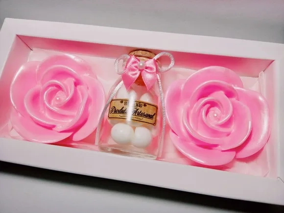 Kit Presente de Aniversário, Pote de Pérolas com Sabonetes
