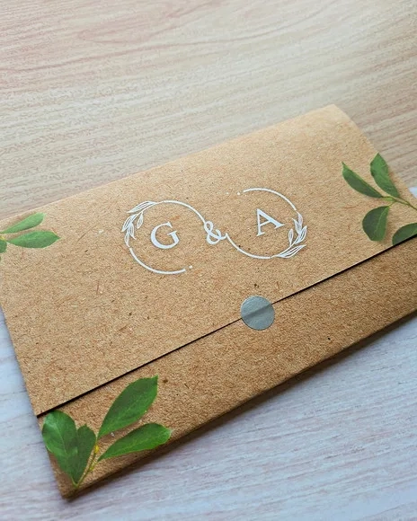 Convite de Casamento Kraft com Texto Branco