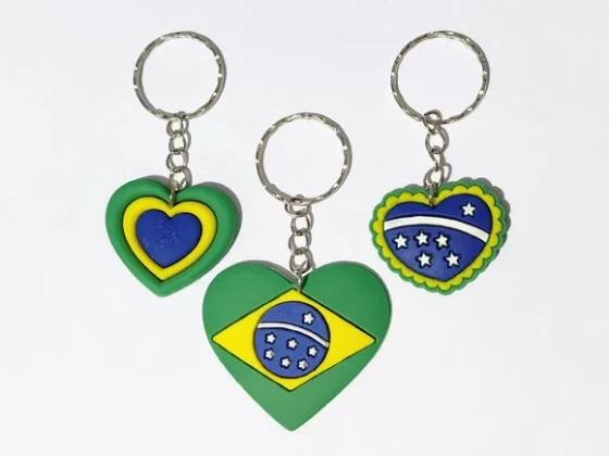 Chaveiro Coração Bandeira do Brasil Pacote com 6 Unidades