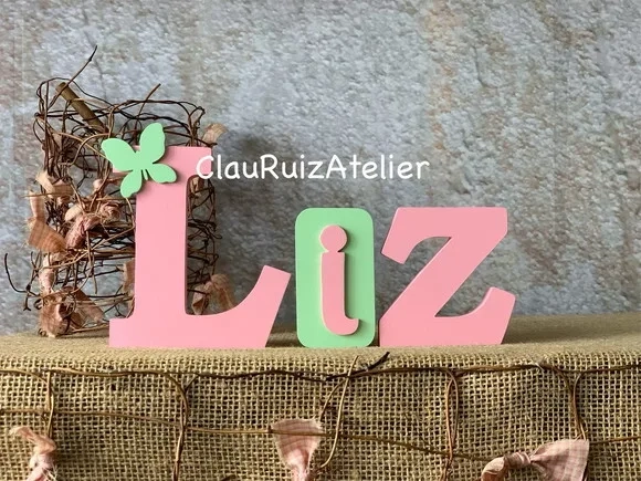 Letras de mdf -nomes Blocos Borboleta