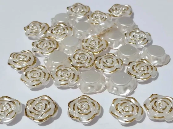 Rosa Perolada com Dourado Furo Passante 16mm - 30 Unidades