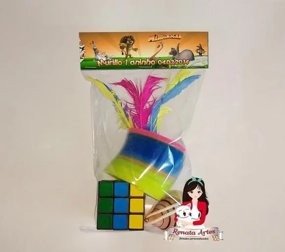 Kit Brinquedos Retrô Personalizado Tema Madagascar