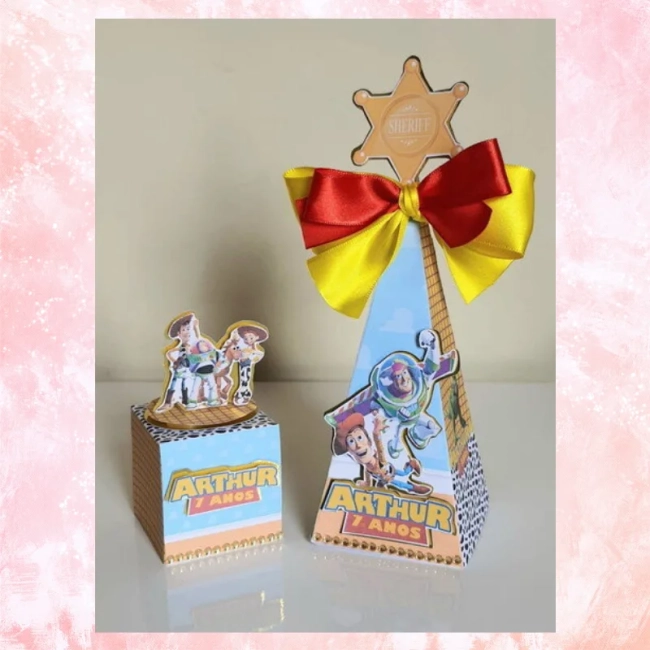Kit 50 lembrancinhas personalizadas de festa Toy Story