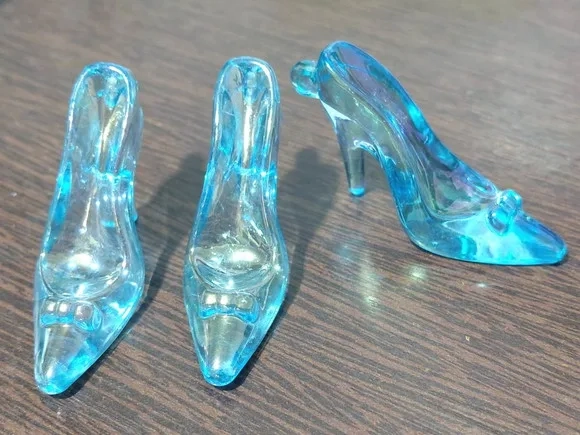 Pingente Sapatinho Azul Cristal Furta Cor 5cm - 20 Unidades
