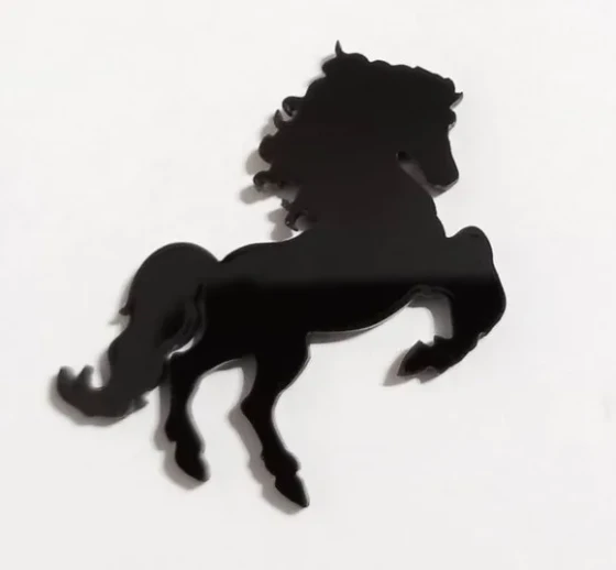 Aplique Cavalo no Acrílico Preto - 6 Peças