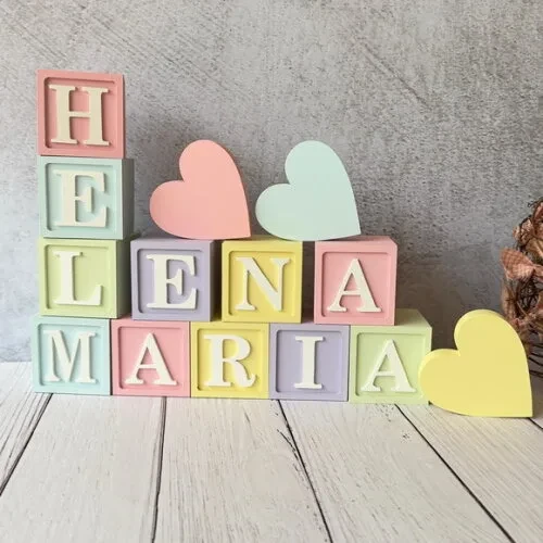 Decoração Bebê - Cubos 6x6cm Candy Ts + Trio de Coração