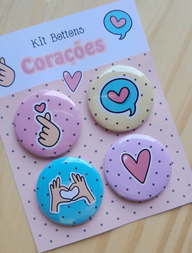 Cartela c/ 04 Bottons Tema Corações