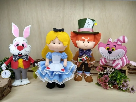 Chapeleiro da Alice no País das Maravilhas em Feltro