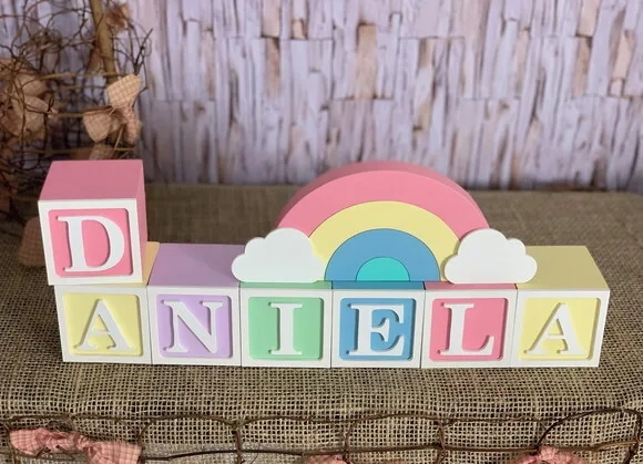 Decoração Bebê Candy Colors - Cubos 6x6cm Ts + Arco Íris.