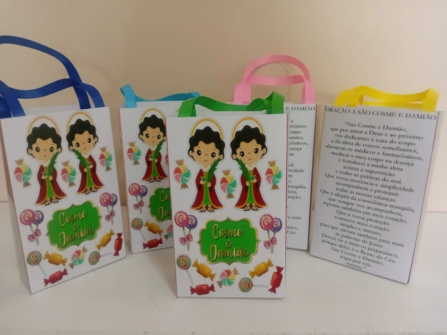 Sacolinhas Personalizadas Cosme e Damião para Lembrancinhas