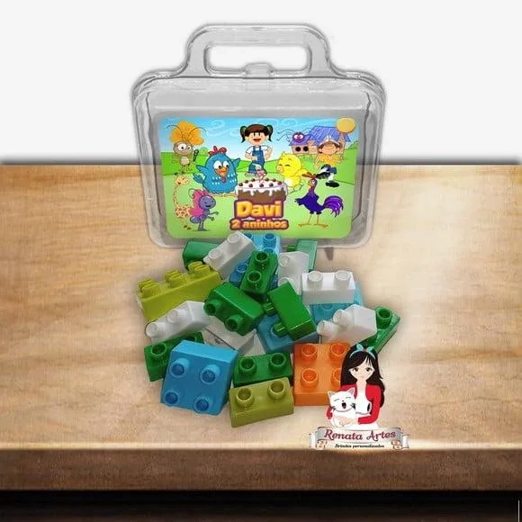 Maleta com Blocos de Montar Galinha Pintadinha