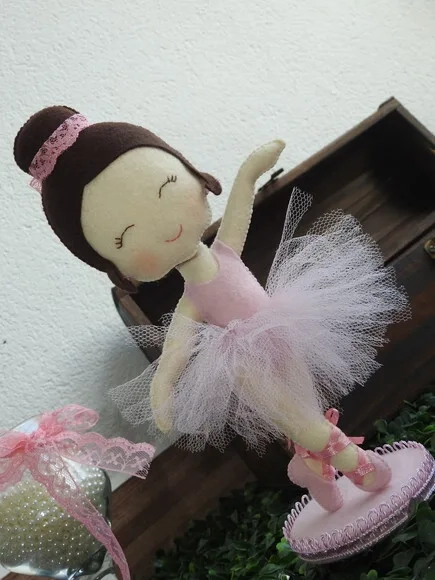 Bailarina em Feltro