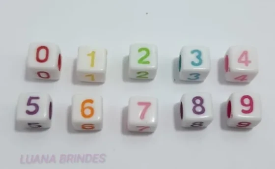 Dadinhos Branco C/numeros Colorido - 6mm - Pct C/50 Unidades