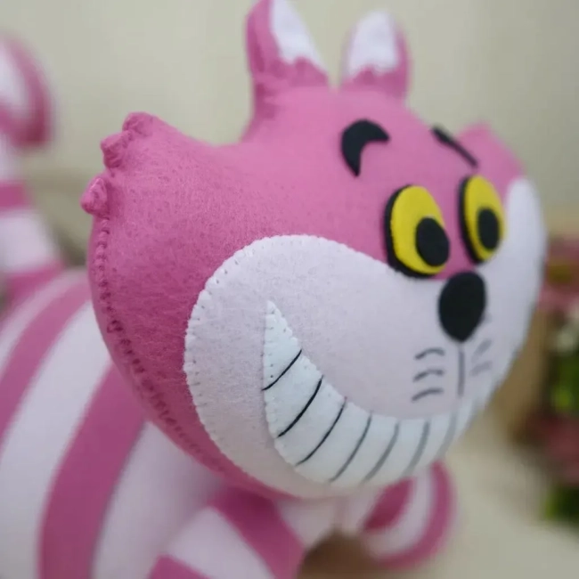 Boneco Gato De Cheshire Da Alice No País Maravilhas