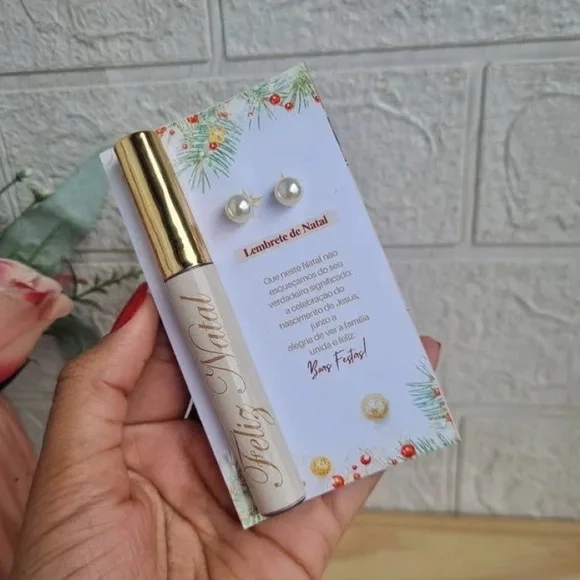 Lip Gloss Labial + Brinco Personalizado Qualquer Tema