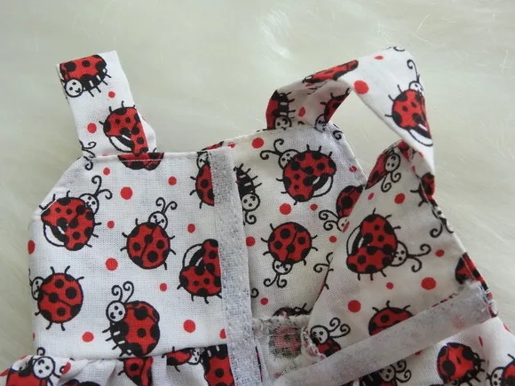 Vestido para Boneca - Chamar Chat