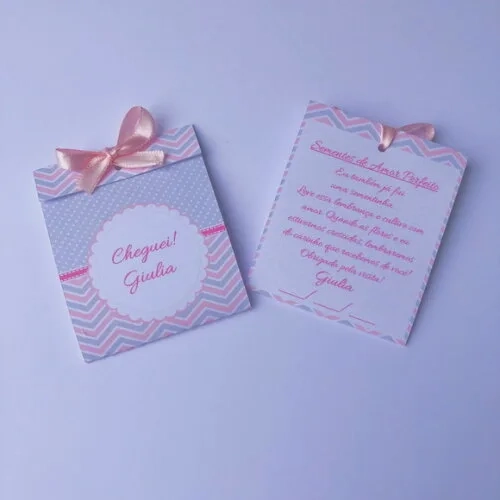 Lembrancinha Maternidade Sachê Sementinha Chevron Rosa