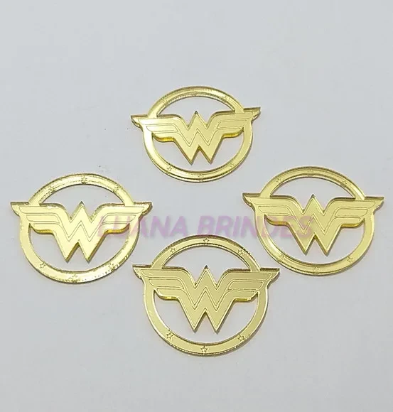 Aplique Mulher Maravilha em Acrílico Espelhado Dourado - 3cm