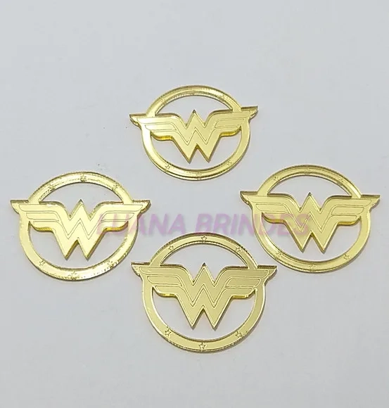 Aplique Mulher Maravilha em Acrílico Espelhado Dourado - 3cm