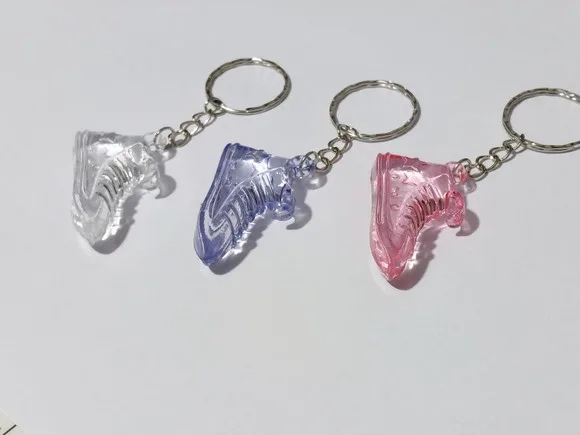Chaveiro Ténis Acrílico 2,5cm/4cm Pacote com 10 Unidades
