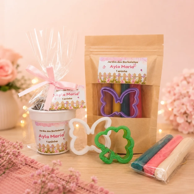 20 Uni. Kit Jardinagem + 20 Uni. Kit Massinha Zip Lock - Jardim Encantado - Informar o tema no chat da compra.