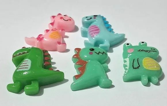 Aplique Dinossauro de Resina 2cm Pacotes com 10 Unidades