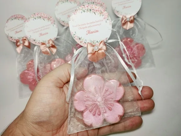 Lembrancinha Aniversário 70 Anos: Sabonete Flor de Cerejeira
