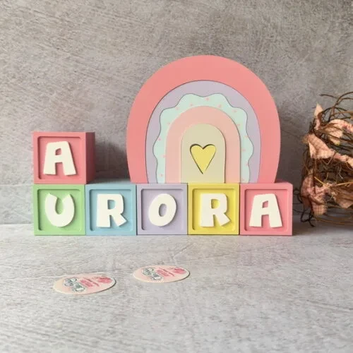 Arco Íris de Mesa Boho + Cubos Tons Pastel - Decoração Bebê