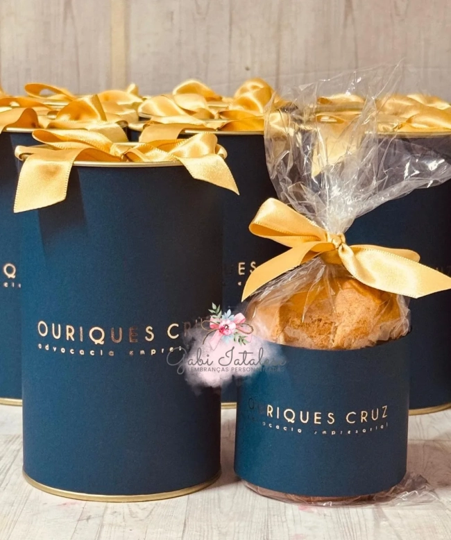 Tubolata com mini panetone