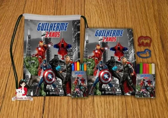Kit Passatempo Personalizado na Mochila Vingadores