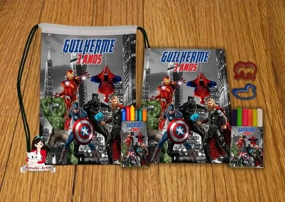 Kit Passatempo Personalizado na Mochila Vingadores