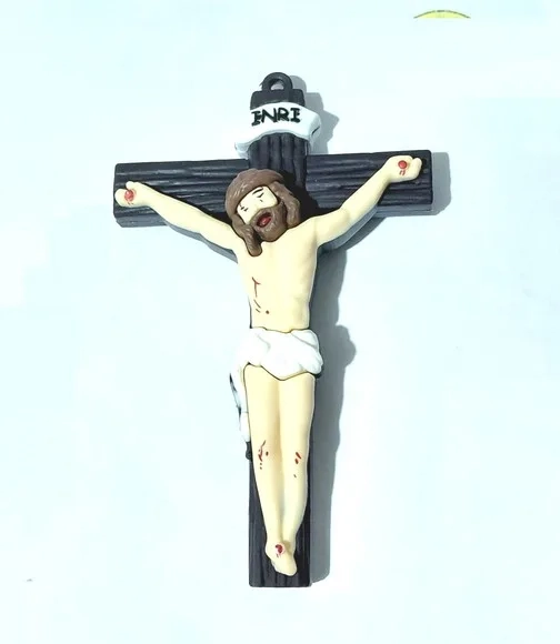 Crucifixo Emborrachado 11cm Pacote com 1 Peça