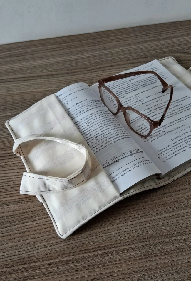 Capa de Livro Listras