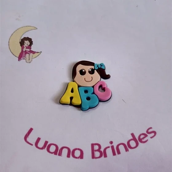 Aplique Escolar Menina Abc Emborrachado 3cm Pct 6 Unidades