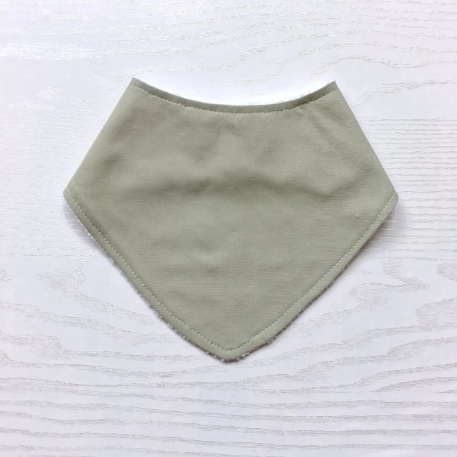 Kit 3 Babadores Bandana Premium para bebê - Passarinhos no Jardim