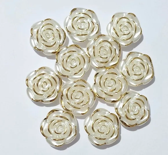 Rosa Perolada com Dourado 2,5cm Furo Passante - 12 Unidades