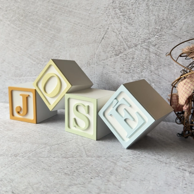 Cubos Personalizados 6x6 cm em MDF – para Quarto de Bebê