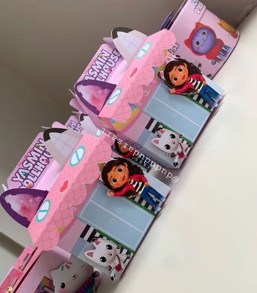 Kit 30 Lembrancinhas a Casa Mágica da Gabi