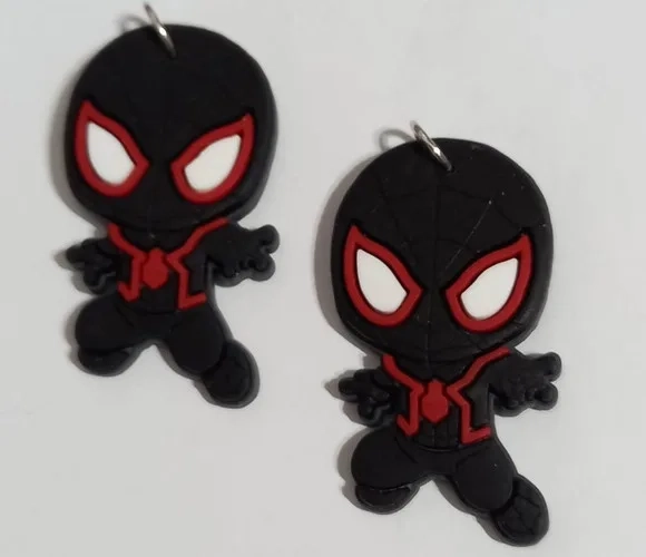 Pingente Homem Aranha Reverso Emborrachado- 5 Peças