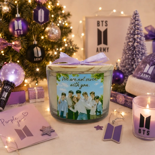Vela Aromática no Copo Personalizada Natal BTS - Army  - Bangtan - Velas Perfumadas | Aromáticas e Decorativas