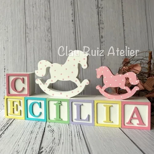 Decoração Bebê - Cubos 6x6cm + Cavalinho de Balaço