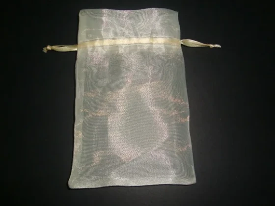 Saquinhos de Organza Cristal com Fita 10x27 - 30 Peças